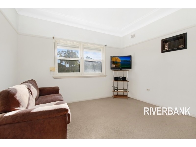 26 Brotherton Street, South Wentworthville NSW 2145