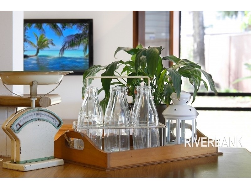 24 Pambula Crescent, Woodpark NSW 2164