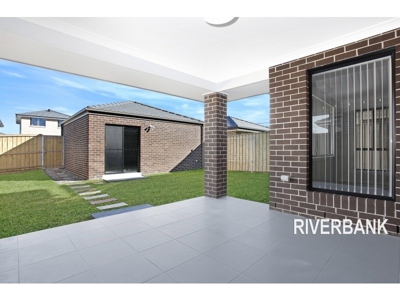 13 Coombell Avenue, Colebee NSW 2761