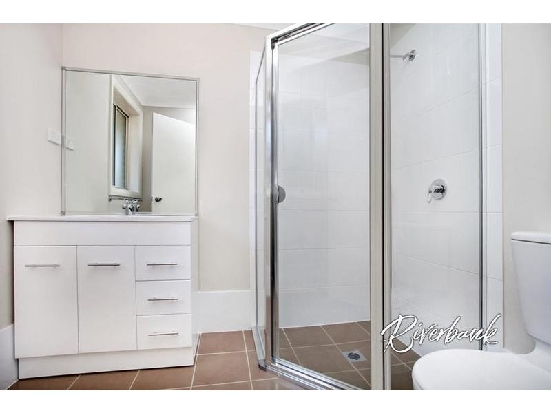 9 Dromedary Place, Macquarie Links NSW 2565