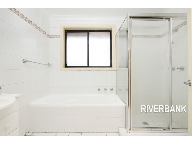 40 Royce St, Greystanes NSW 2145