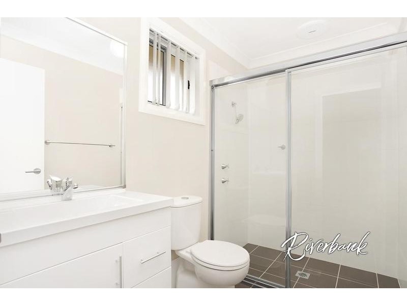 27 Townsend Crescent, Ropes Crossing NSW 2760