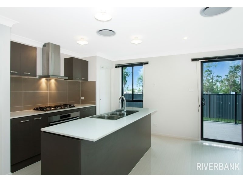 1  Stanbury Avenue, Pemulwuy NSW 2145