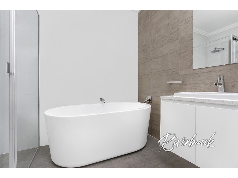 7 Robyn Street, Woodpark NSW 2164