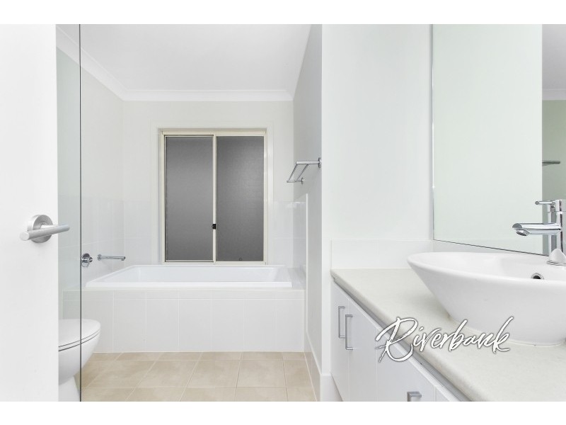 126 Daruga Avenue, Pemulwuy NSW 2145