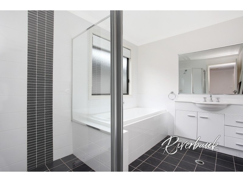 28 Butler Road, Pemulwuy NSW 2145