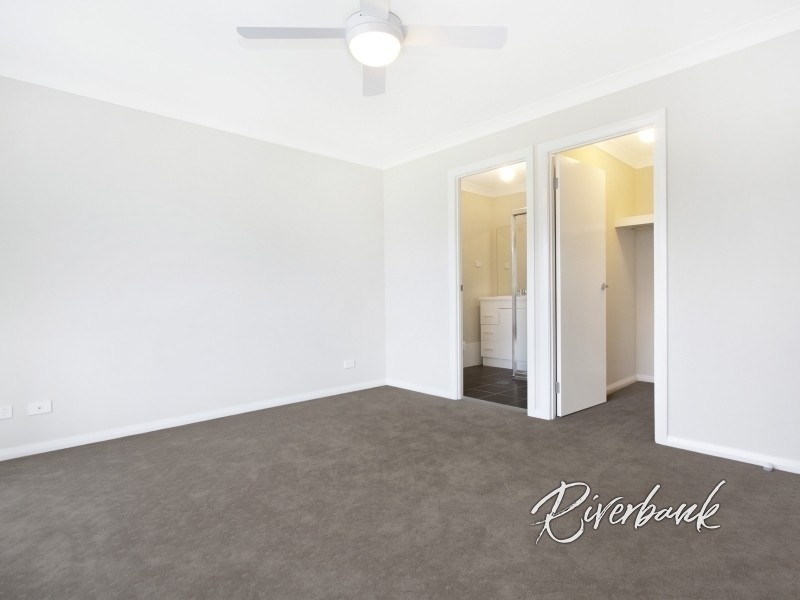 33 Clements Road, Edmondson Park NSW 2174