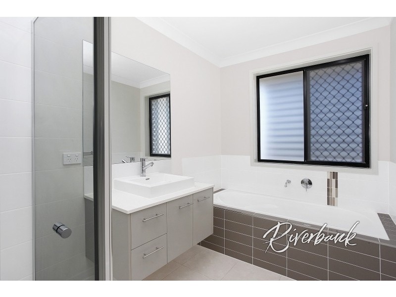 159 Dalmatia Avenue, Edmondson Park NSW 2174