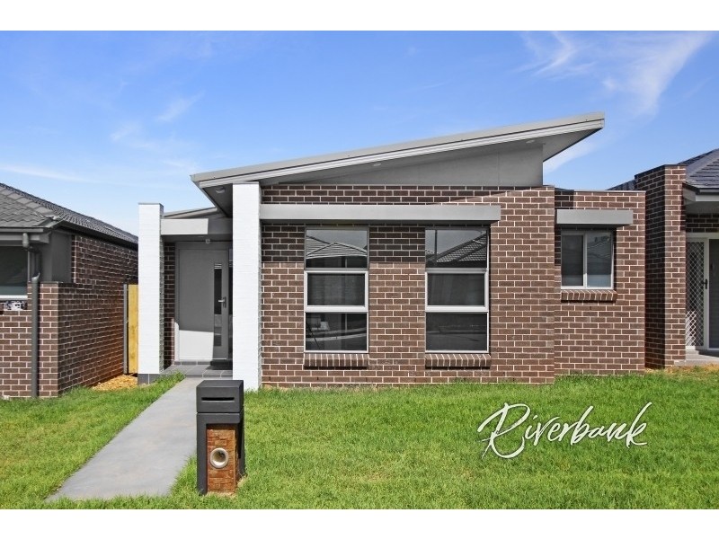 88 Hydrus Street, Austral NSW 2179