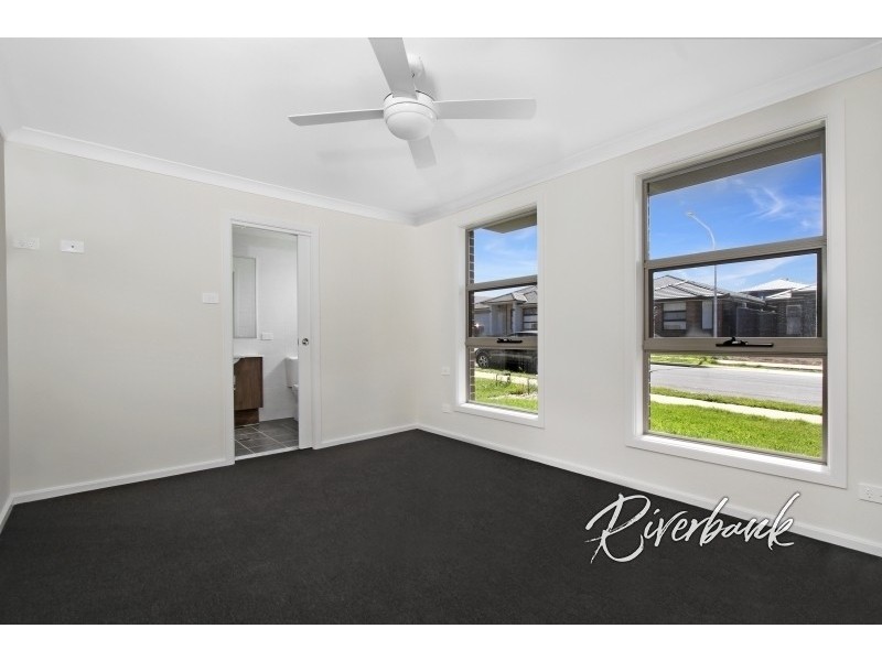 88 Hydrus Street, Austral NSW 2179