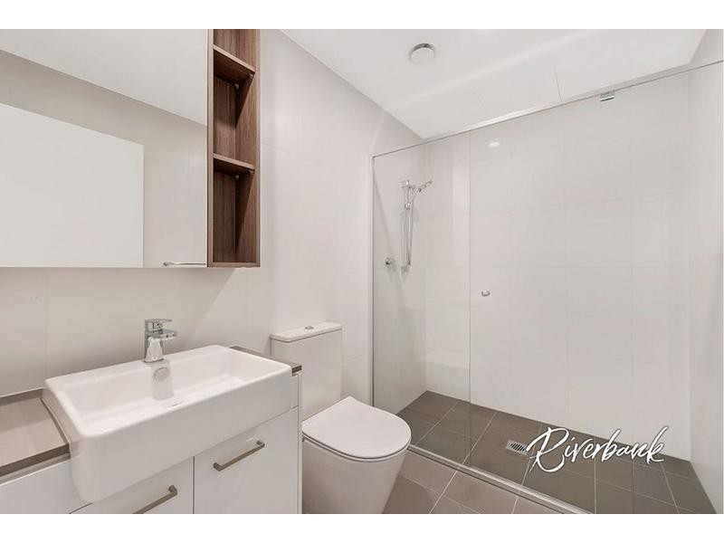 18/1 Lucinda Ave, Bella Vista NSW 2153