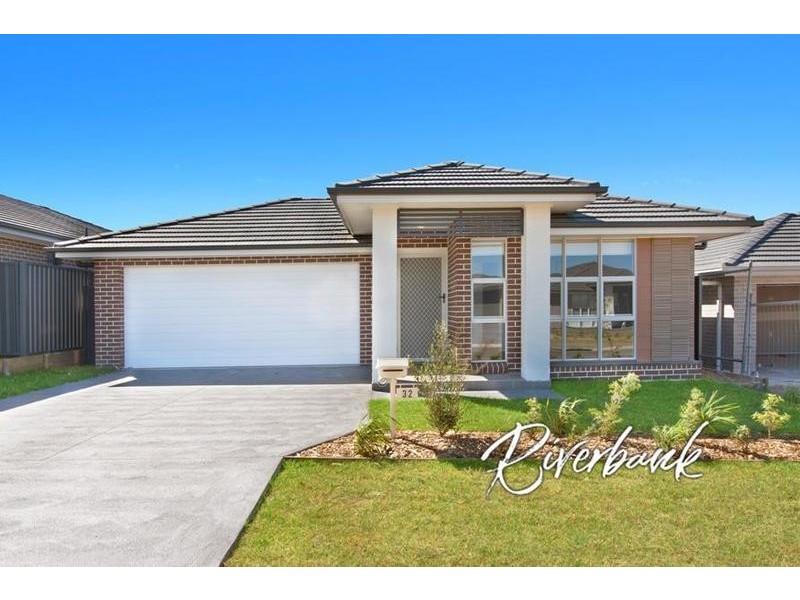 32 Corellis Street, Harrington Park NSW 2567