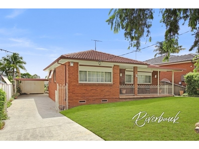 5 Vernon St, Greystanes NSW 2145