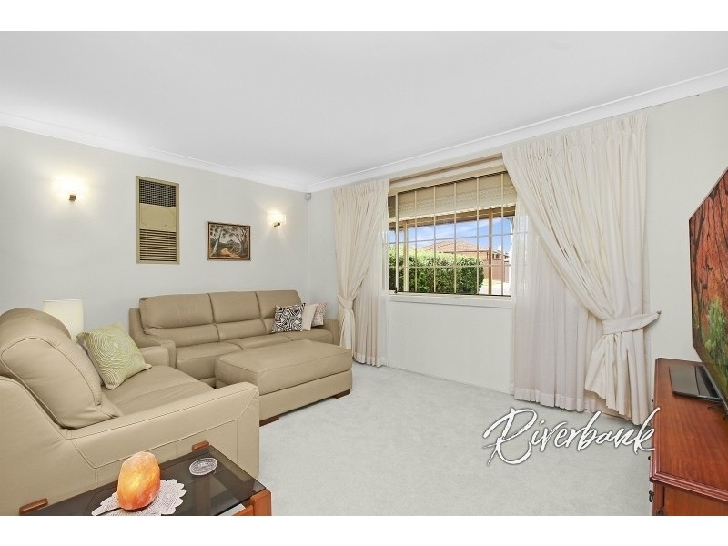 5 Vernon St, Greystanes NSW 2145