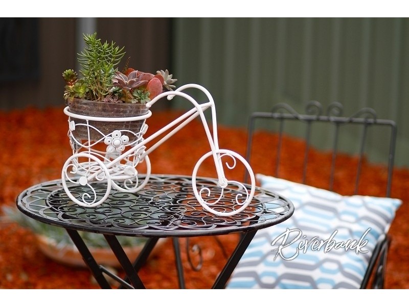 11 Oleander St, Greystanes NSW 2145