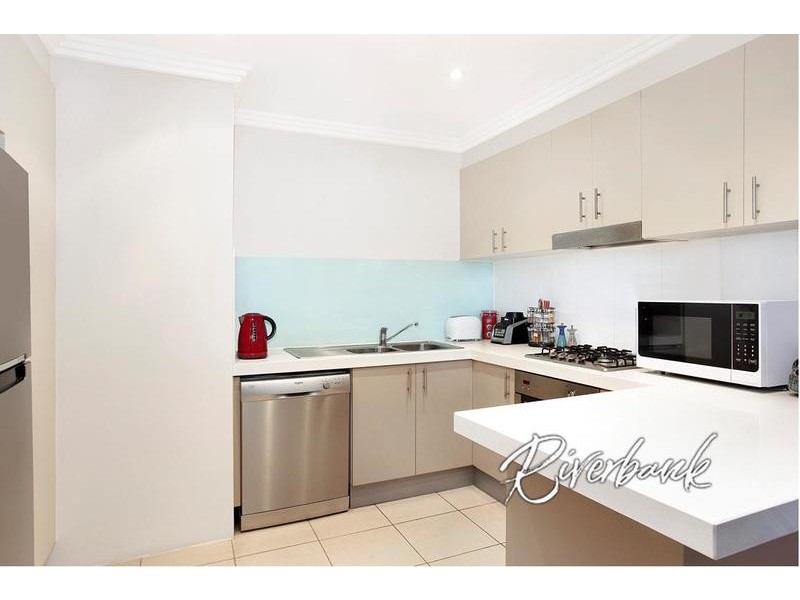 2/77-79 Mountford Avenue, Guildford NSW 2161