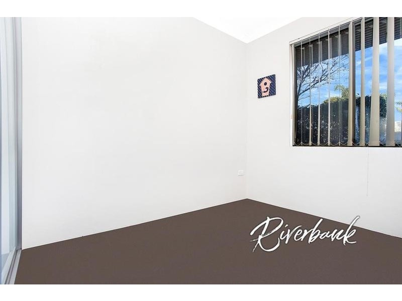 2/77-79 Mountford Avenue, Guildford NSW 2161