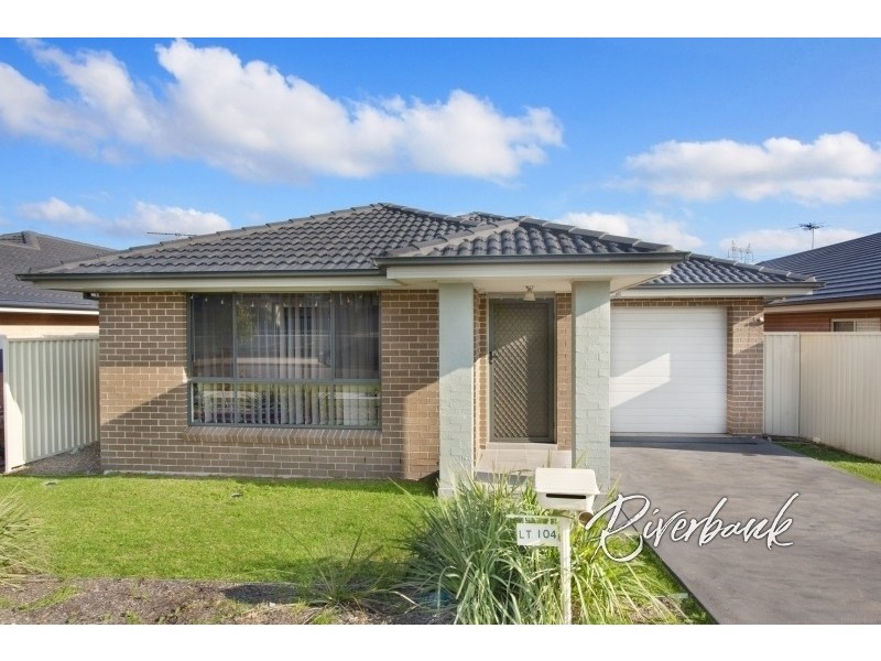 111 Flynn Avenue, Middleton Grange NSW 2171