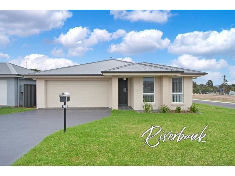 23 Carpenter Street, Elderslie NSW 2570