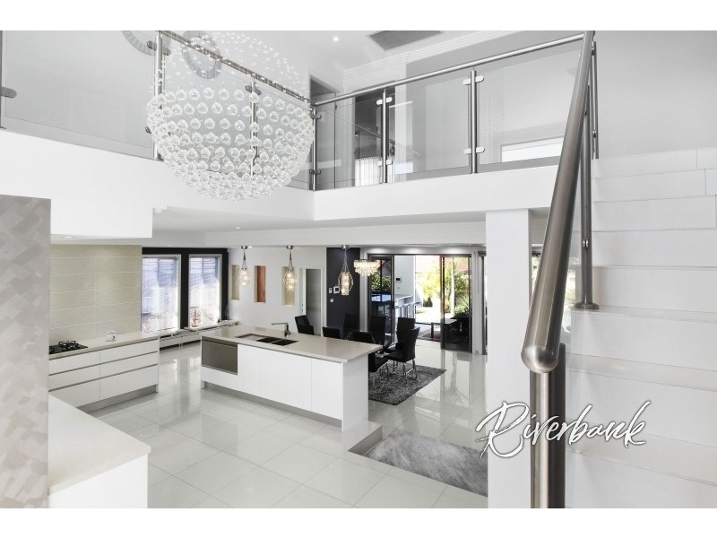 27 Yoogali Street, Merrylands NSW 2160