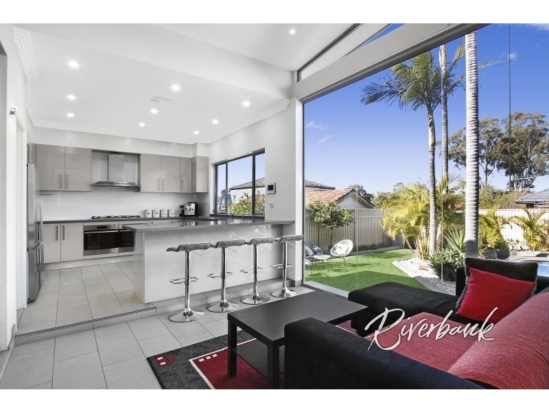 27 Yoogali Street, Merrylands NSW 2160