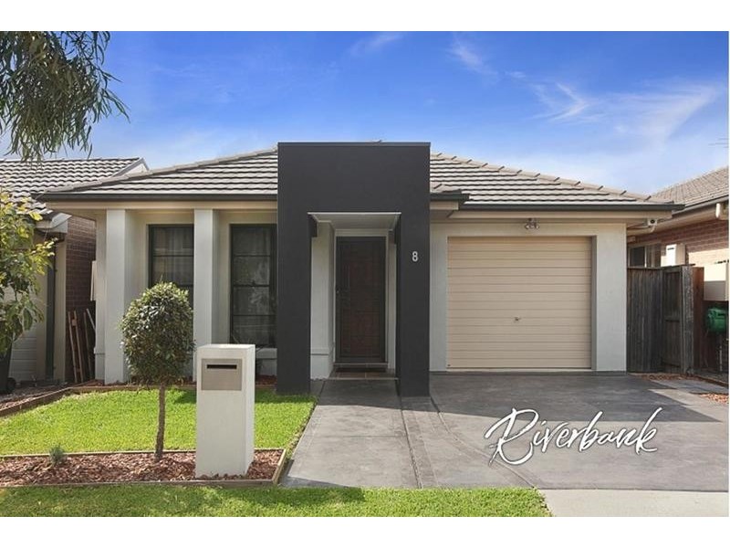 8 Bulbi Street, Pemulwuy NSW 2145