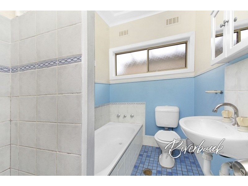 22 Yoogali Street, Merrylands NSW 2160