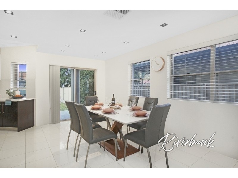 7 Robertson Street, Guildford NSW 2161