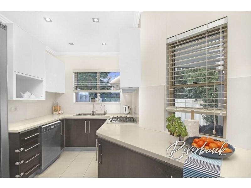 7 Robertson Street, Guildford NSW 2161