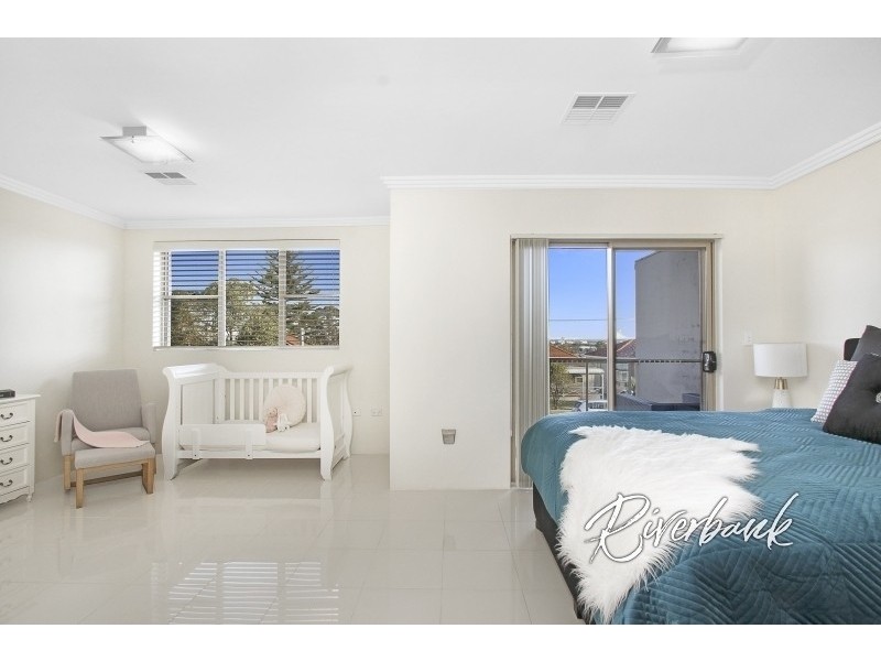 7 Robertson Street, Guildford NSW 2161