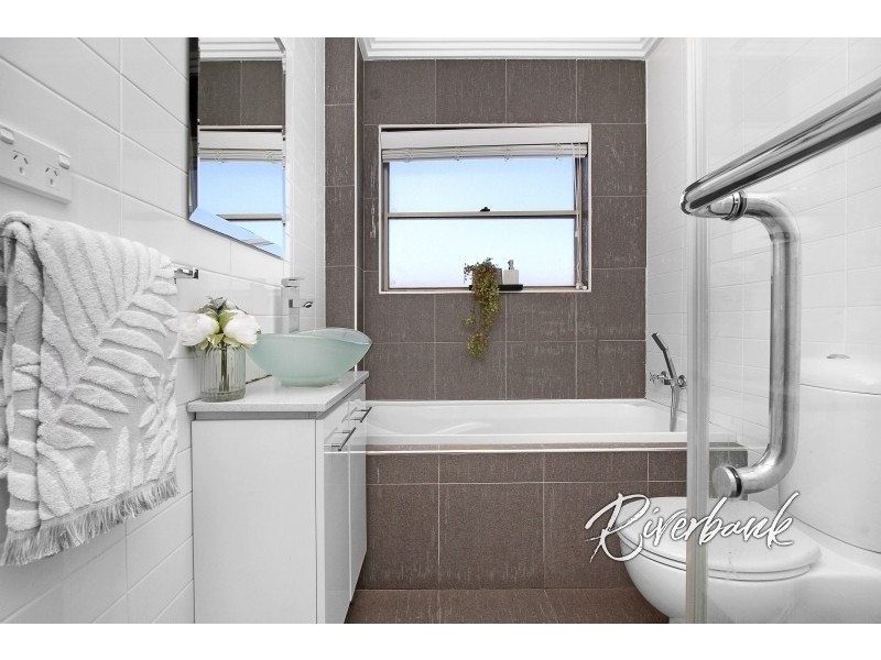 7 Robertson Street, Guildford NSW 2161