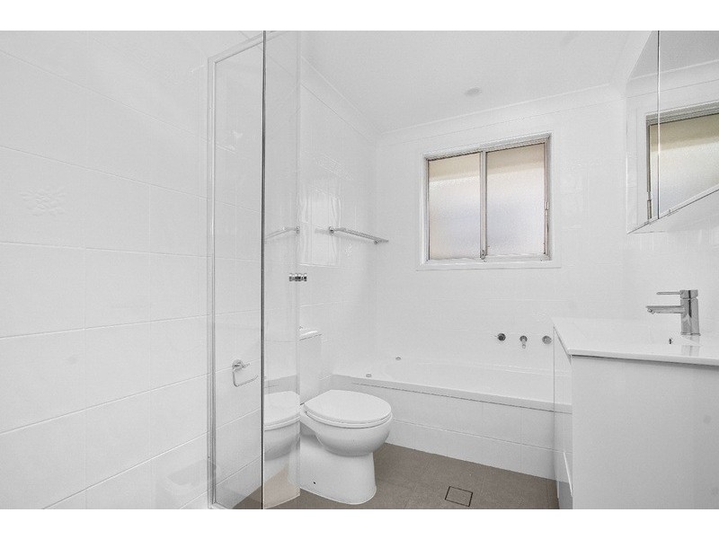 72 Lavinia St, Seven Hills NSW 2147