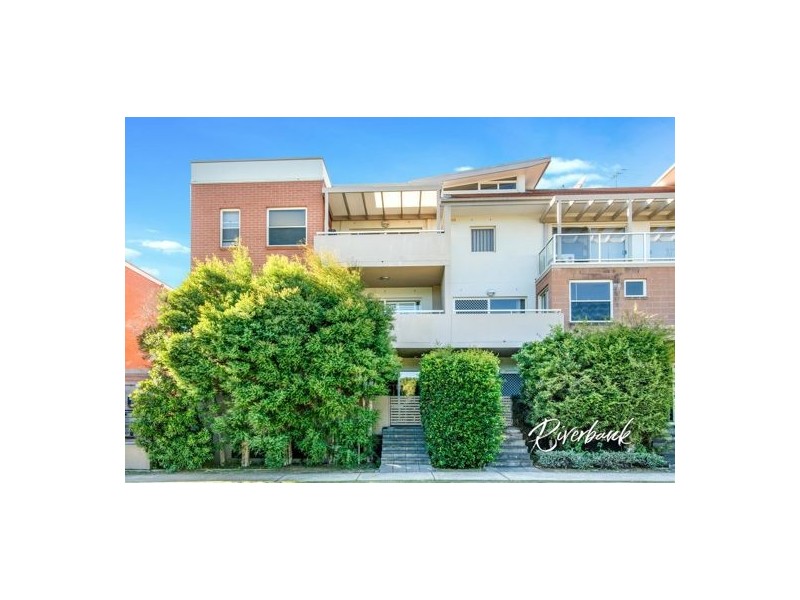 8/120 Driftway Drive, Pemulwuy NSW 2145