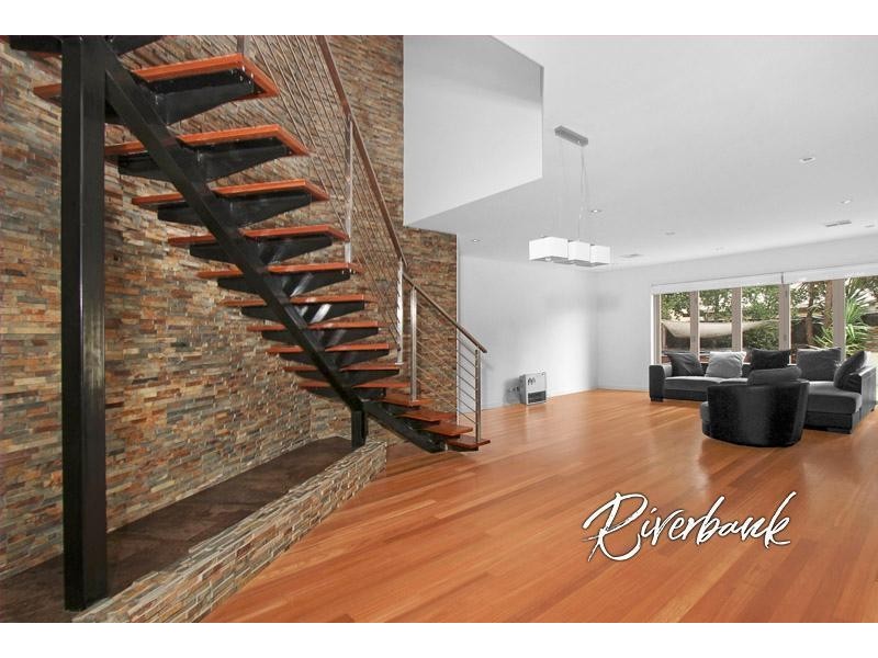 18 Bishop Avenue, Pemulwuy NSW 2145