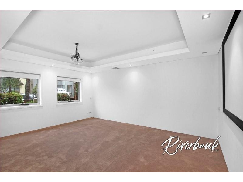 18 Bishop Avenue, Pemulwuy NSW 2145