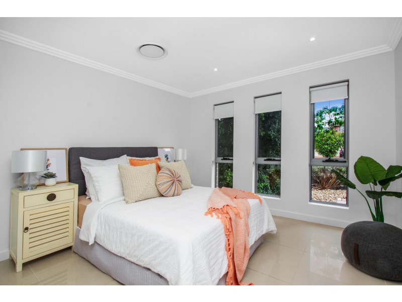 35A Warwick Rd, Merrylands NSW 2160