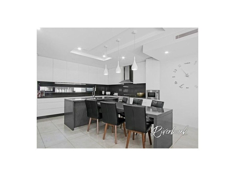 69 Marlborough Street, Smithfield NSW 2164