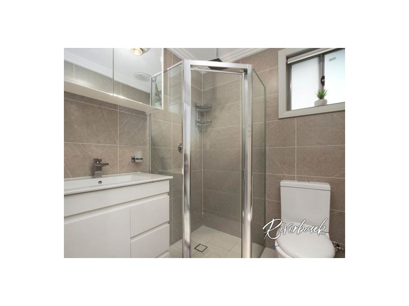 40 & 40a Leach Road, Guildford NSW 2161