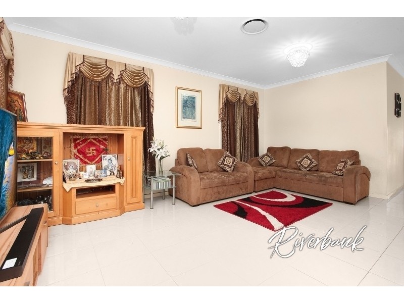 24 Nicholls Way, Pemulwuy NSW 2145