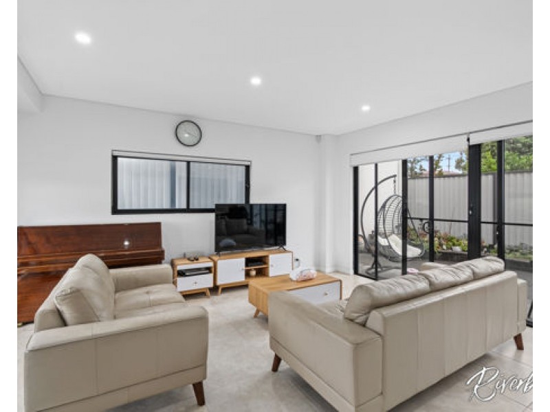 8A George Street, Guildford NSW 2161