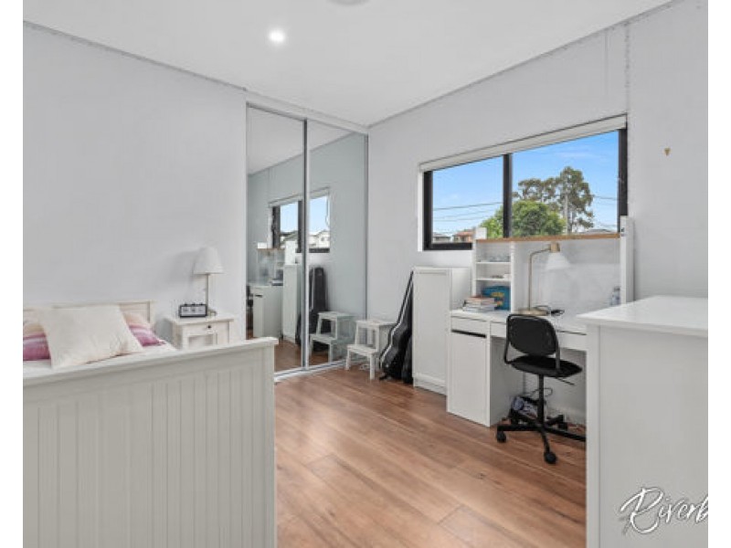 8A George Street, Guildford NSW 2161