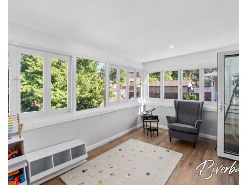 180 Whalans Road, Greystanes NSW 2145