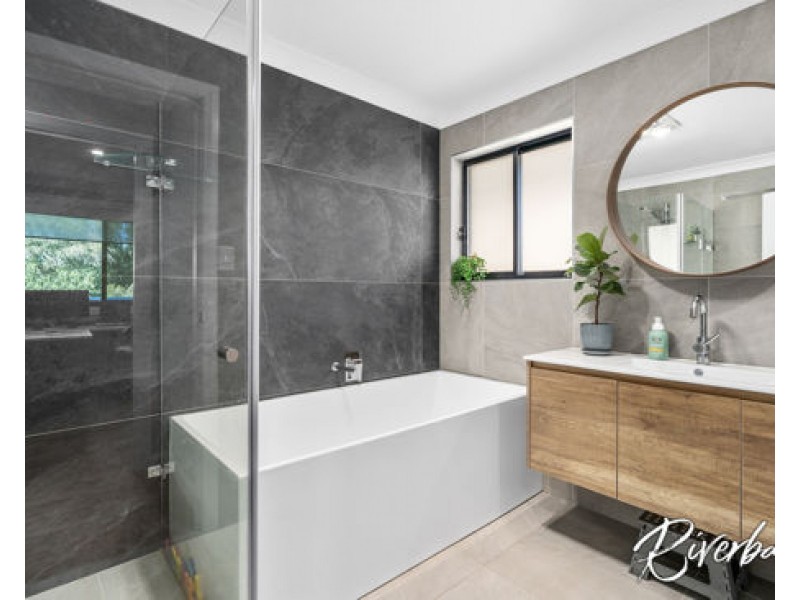 180 Whalans Road, Greystanes NSW 2145