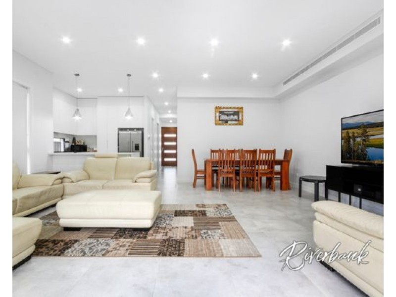 33 Camellia Street, Greystanes NSW 2145