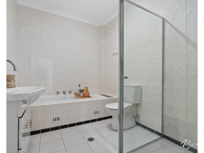 2/20 Burnham Place, North Parramatta NSW 2151