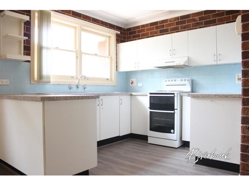 1 Bratsell Street, Moorebank NSW 2170
