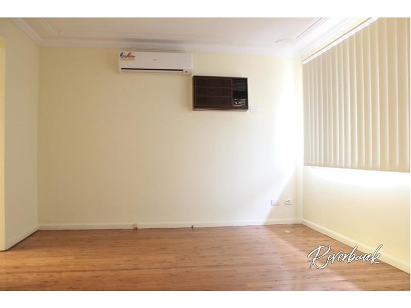 1 Bratsell Street, Moorebank NSW 2170