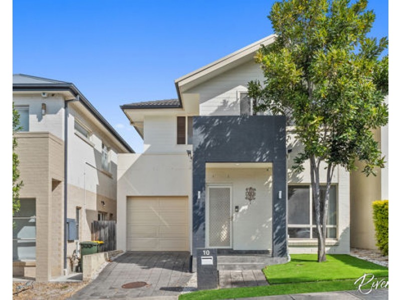 10 Biana Street, Pemulwuy NSW 2145