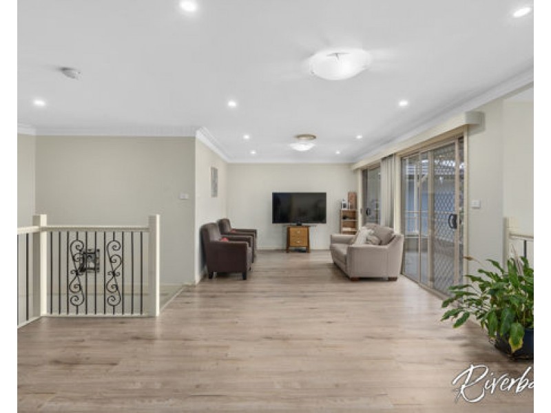 6 Pugh Avenue, Pemulwuy NSW 2145