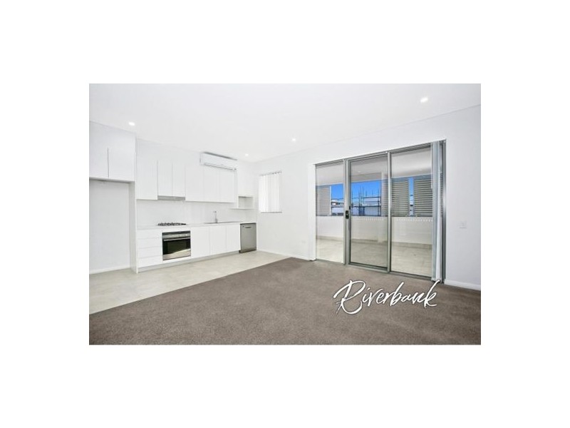 2/60 Essington Street, Wentworthville NSW 2145